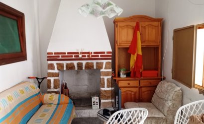 Herverkoop - Villa -
Oliva