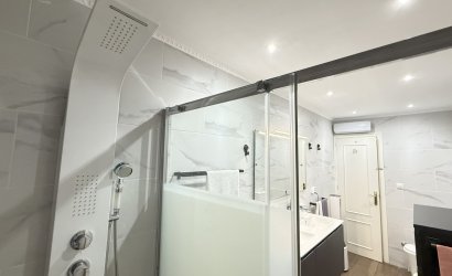 Herverkoop - Herenhuis -
Orihuela Costa - La Zenia