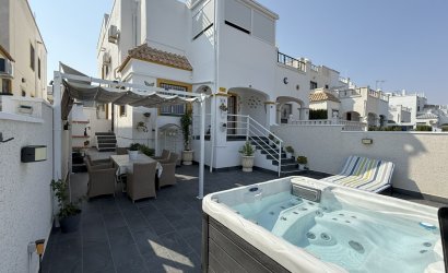 Herverkoop - Herenhuis -
Orihuela Costa - La Zenia