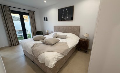 Herverkoop - Villa -
Finestrat