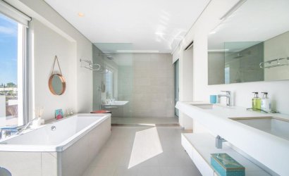 Herverkoop - Villa -
Las Colinas Golf - Costa Blanca