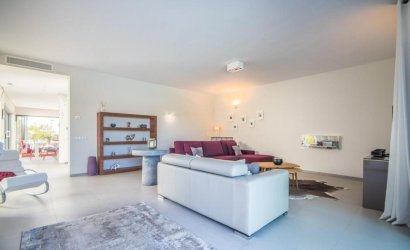 Herverkoop - Villa -
Las Colinas Golf - Costa Blanca