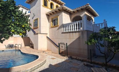 Resale - Villa -
La Zenia - Costa Blanca