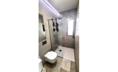 Resale - Villa -
Pau 26 - Villamartin