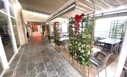 Herverkoop - Reclame -
Algorfa - Inland