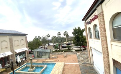 Herverkoop - Reclame -
Algorfa - Inland