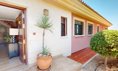 Reventa - Villa -
Aguilas