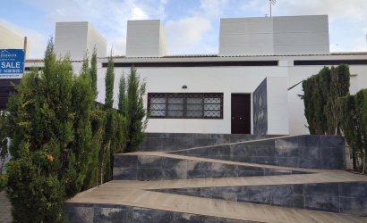 Herverkoop - Villa -
Peraleja Golf