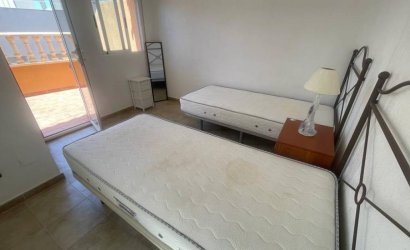 Reventa - Adosado -
Guardamar del Segura - Urbanizaciones