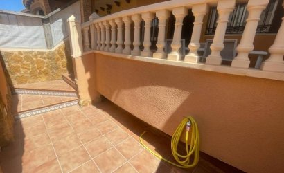 Reventa - Adosado -
Guardamar del Segura - Urbanizaciones