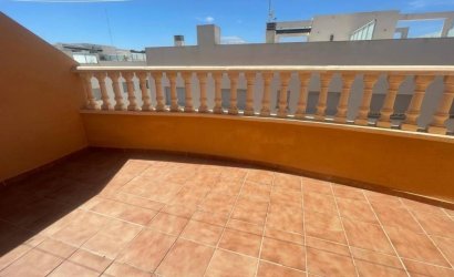 Reventa - Adosado -
Guardamar del Segura - Urbanizaciones