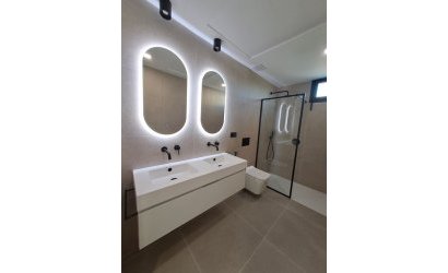 Herverkoop - Villa -
Polop - Urbanizaciones