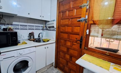 Herverkoop - Herenhuis -
Los Alcazares