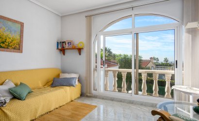 Herverkoop - Villa -
Ciudad Quesada