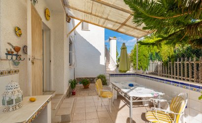 Herverkoop - Villa -
Ciudad Quesada