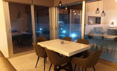 Resale - Villa -
El Raso