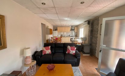 Resale - Villa -
Sax