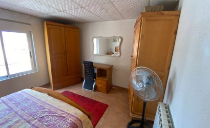 Resale - Villa -
Sax