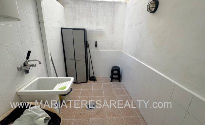 Herverkoop - Herenhuis -
Los Alcazares - Los Narejos