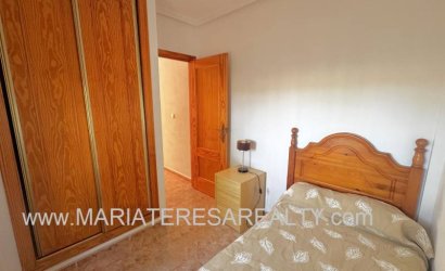 Herverkoop - Herenhuis -
Los Alcazares - Los Narejos