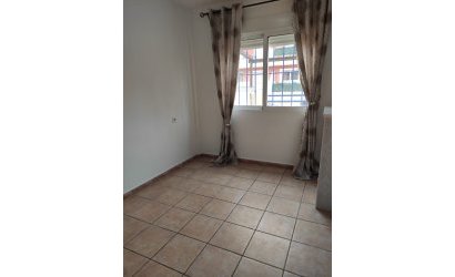 Resale - Townhouse -
Los Alcazares