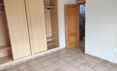 Resale - Townhouse -
Los Alcazares