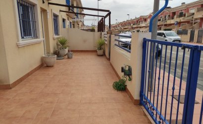 Resale - Townhouse -
Los Alcazares