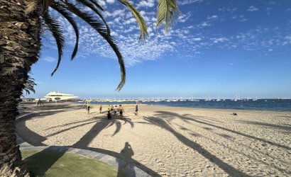 Herverkoop - Herenhuis -
San Javier