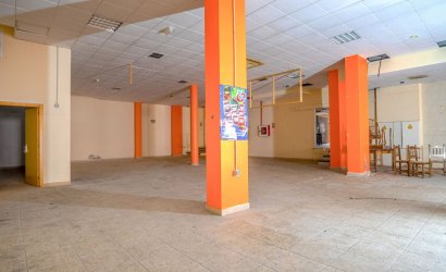 Resale - Commercial -
Torrevieja
