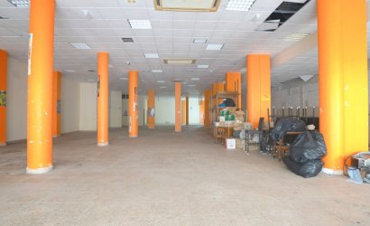 Resale - Commercial -
Torrevieja