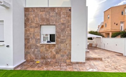 Resale - Bungalow -
Orihuela Costa - Playa Flamenca