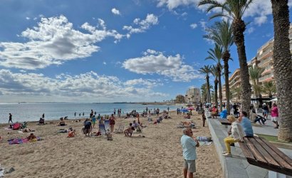 Herverkoop - Apartment -
Torrevieja - Playa del Cura
