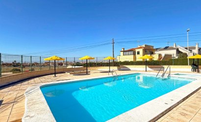 Herverkoop - Bungalow -
Torrevieja - Torrelamata - La Mata