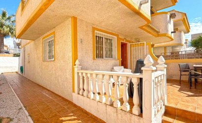Herverkoop - Semi Detached Villa -
Orihuela Costa - Los Altos