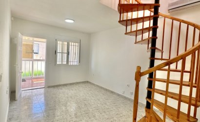 Resale - Apartment -
Orihuela Costa - Playa Flamenca