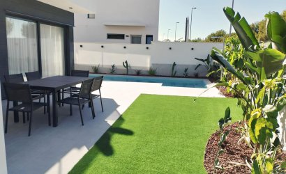 Obra nueva - Villa -
San Javier - Roda Golf