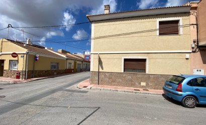 Herverkoop - Herenhuis -
Sax