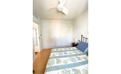 Resale - Villa -
Los Alcazares