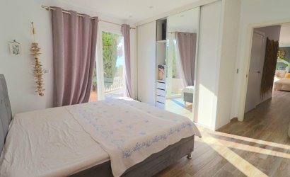 Revente - Villa -
El Campello - Coveta fuma