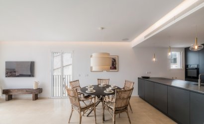 Herverkoop - Apartment -
Marbella - Puerto Banús