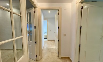 Resale - Apartment -
Marbella - Puerto Banús