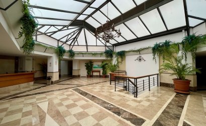 Resale - Apartment -
Marbella - Puerto Banús