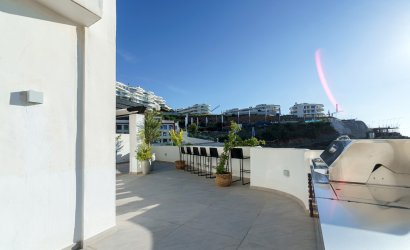 Resale - Apartment -
Benahavis - La Quinta