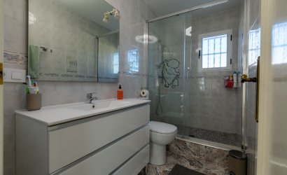 Resale - Villa -
Benijofar