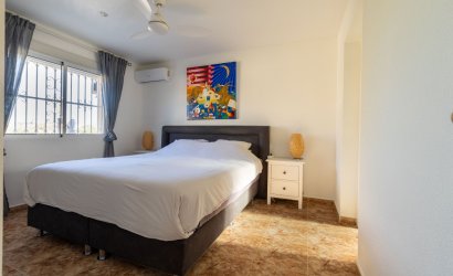 Resale - Villa -
Benijofar