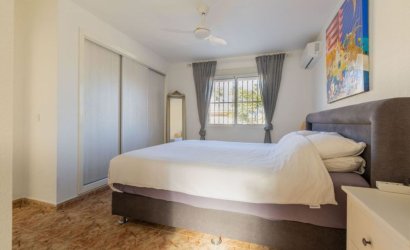 Resale - Villa -
Benijofar