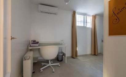 Resale - Villa -
Benijofar