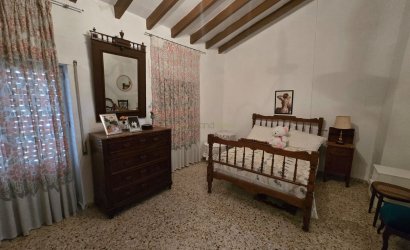 Reventa - Adosado -
Salinas