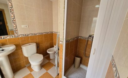 Reventa - Adosado -
Salinas