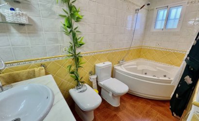 Herverkoop - Country House -
Torrellano